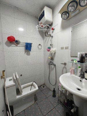 bán gấp lô góc siêu đẹp ngõ ô tô tránh để 2 ô tô 7 chỗ trong nhà