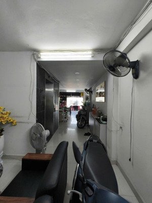 lê trọng tấn. cơ hội đầu tư vàng lô góc, ngõ ô tô tránh, diện tích 107m chỉ 24,5 tỷ.