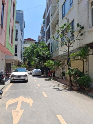 nóng! siêu phẩm liền kề kđt mỗ lao thanh bình nhỉnh 19 tỷ