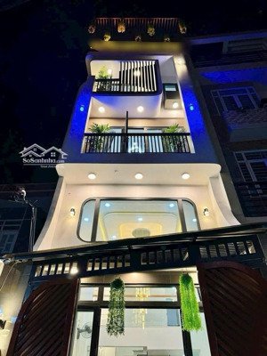 vợ chồng chị hà cần bán gấp nhà thiết kế, đường cống quỳnh-q1,giá 4tỷ620tr/64m2. đang cho thuê 37tr