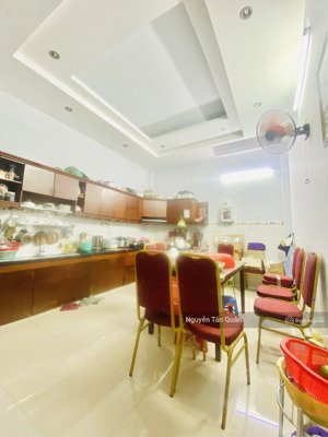bán nhà nguyễn quang diêu , tân quý , tân phú , _3 lầu _ 8.6 tỷ