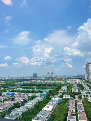 trực tiếp cho thuê căn hộ starlake tây hồ 2 ngủ 91m2 view biệt thự vào ở được ngay