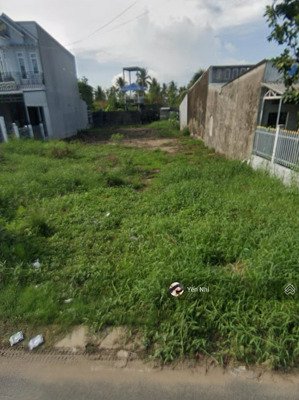 cần bán đất mt lê văn tám, lý văn lâm, cà mau, giá: 500 triệu/ 120m2, shr, full thổ cư 100%