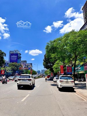 bán nhà láng hạ, 88m2 x4tầng,ngõ thoáng vài bước ra phố,giá 20tỷ thương lượng