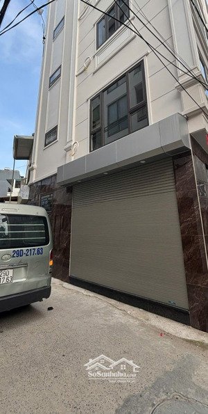 40m lô góc thang máy ô tô vào nhà chỉ hơn 7 tỷ bà triệu hà đông