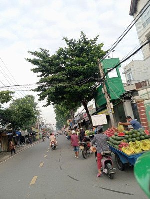 [chính chủ ]bán nhà mặt tiền cấp 4 đường phạm hữu lầu, diện tích 100m2. giá 19 tỷ (có thương lượng)