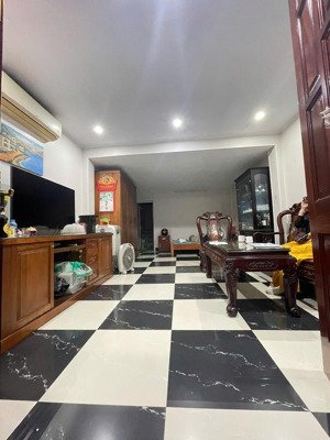 bán nhà đẹp khương trung_gần ô tô _ngõ rộng _dt53,5m _3 tầng _mt 4,53m _giá 12,4 tỷ