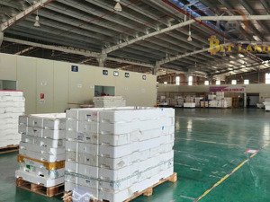 cho thuê xưởng hiếm trong kcn trảng bom, đồng nai. 2000m2 4 usd/m2/tháng