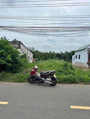 ngộp - 250m2 thổ cư 350tr sổ sẵn, kết nối vào khu công nghiệp vsip