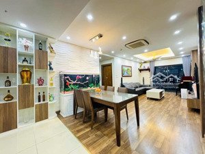 tôi cần bán chung cư sdu trần phú 71m2, 3 ngủ, 2 vs nhỉnh 4 tỷ