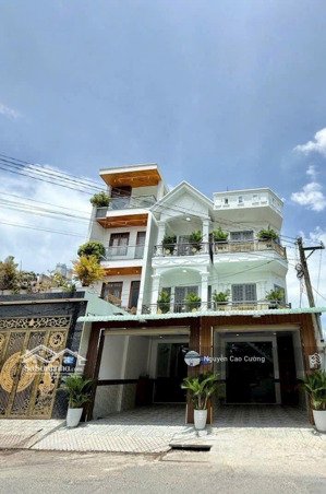 giảm 500rr, cặp nhà phố mặt tiền 8x15m đúc 3 lầu hiệp thành 07 gần lê văn khương, q12