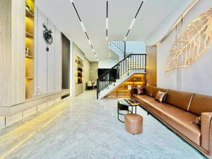 nhà mới đỗ tấn phong, phú nhuận giá chỉ 2tỷ950. nhà 56m2 - 4 phòng ngủ. gần ngã tư phú nhuận. shr