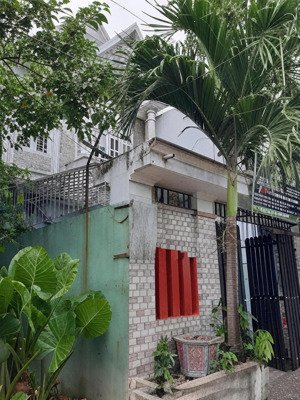 nhà 2 tầng 5 x 20m đường xuân thới thượng 58c, gần chợ đại hải, chợ bà điểm hóc môn .