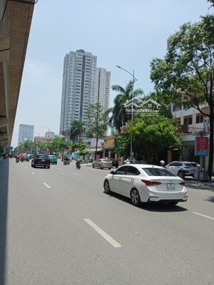 hoa hậu trần phú, hà đông, 90m, nhỉnh 24 tỷ, ô tô, vỉa hè, kinh doanh ngày đêm.