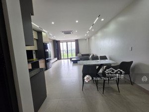 cho thuê nhà nguyên căn 5 tầng thang máy - ô tô tránh vỉa hè