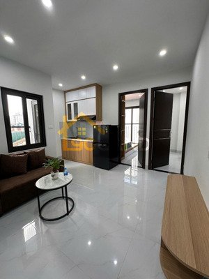 cho thuê phòng 2n1k 9 triệu, 45m2 tại hoàng quốc việt, dịch vọng, cầu giấy, hà nội - giá ưu đãi