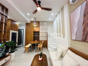 nhà đẹp hẻm xe hơi đường phan bội châu, bình thạnh. sát chợ bà chiểu - full nội thất
