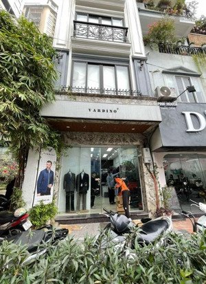 bán nhà mặt phố lạc long quân, 68m2 x 6t x mt 5m, thang máy, thông sàn kinh doanh, vỉa hè 5m