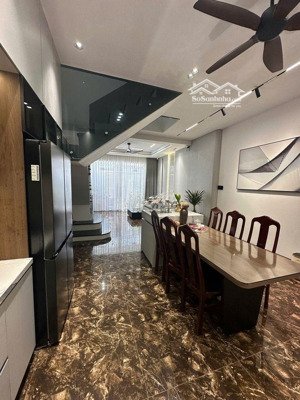 chủ ký gửi cần bán gấp căn lâm văn bền trong 10 ngày giá chỉ 2ty2