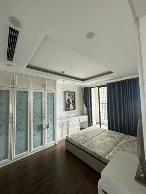 bán căn hộ 3pn góc , 2wc tại sunshine garden, 8,2 tỷ, 116m2, hai bà trưng, hà nội, giá tốt