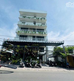 gà đẻ trứng vàng ngay hai bà trưng, q1 - dt 10x20m, 186m2 - 6 tầng - tn 320 triệu/tháng - giá 42 tỷ