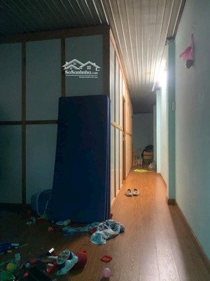 nhà 1 trệt lầu 1/ tân thới nhất 13, p. tân thới nhất q12 ( cũ ). vị trí bao đẹp.