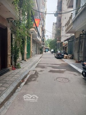 bán nhà văn cao quần ngựa pl- ô tô tránh - vỉa hè -dt60m2x6t- giá 19.8 tỷ