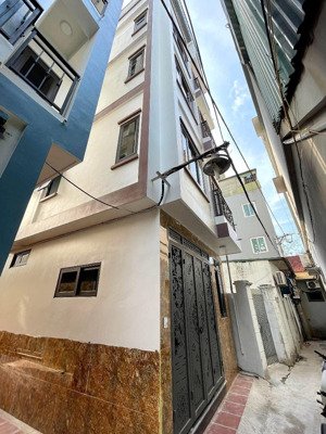 lô góc 3 thoáng, ngõ 3 gác thông vòng quanh, dt 39m2*5t, mt 4,8m, giá 6,35 tỷ