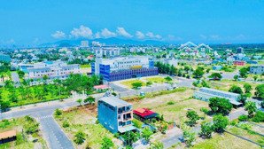 2 mặt tiền trước đại học và bệnh viện 300g phan châu trinh, gần đh fpt đà nẵng. tiện kinh doanh