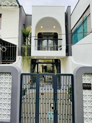 Bán nhà Đặng Thai Mai, Thiết kế Châu âu, 78m2 x 3T x MT 4m, Ngõ thông gần phố, Nội thất nhập khẩu