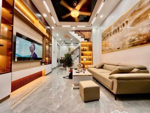 siêu phẩm trương định, 41m - 4 tầng, lô góc, ngõ nông, full nội thất - 6.9 tỷ