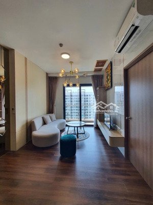 cho thuê căn hộ akari 78m2 gồm 2pn, 2wc, tầng cao, full nội thất giá 12 tr tháng.