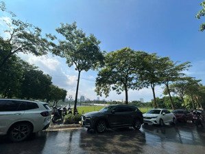 siêu hiếm, căn biệt thự kđt thành phố giao lưu, đường phạm văn đồng, lô góc, 170m2, 4 tầng.