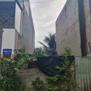 đất trống tiện xây mới - khu dân trí cao - hẻm xe tải 71m2 giá chỉ 3.8 tỷ.
