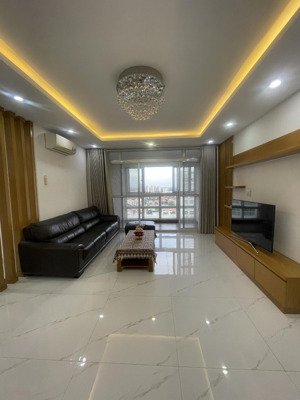 cho thuê căn hộ happy valley dt 135m2, lầu cao, full nội thất giá tốt. lh: 