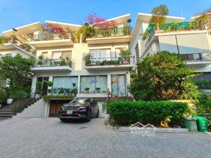 bán biệt thự khai sơn ,ngọc thụy,160m_mt 8m, thang máy,ga ra 4 ô tô,chỉ 63xty