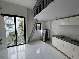 toà chdv lĩnh nam 45m - 6 tầng thang máy lô góc - 10 phòng - 40trieu/tháng - chỉ 8.x tỷ