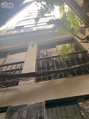 Bán nhà riêng phố Cát Linh - Diện tích 44m2 - 7 tầng mới 100% - Giá bán 16,5 tỷ