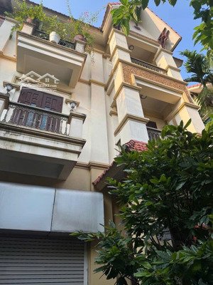 biệt thự dt 152m2 bt7 khu đô thị việt hưng, long biên