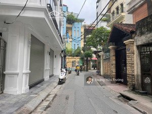 bán nhà phố vĩnh phúc - ba đình. dt 43m2 7 tầng thang máy - ô tô tránh - kinh doanh