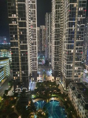 cho thuê studio 30m2, tc3 tầng trung, view bề bơi tk, the canopy, giá tốt 6,5 triệu vnd