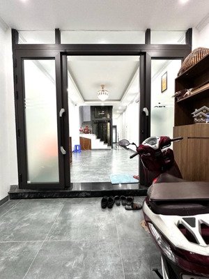 nhà đẹp trung tâm cầu giấy , nghĩa tân - phân lô , ôtô - 55m2x6 tầng , đầy đủ nội thất xịn