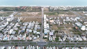 chính chủ cần bán 200m2 đất trần quốc hoàn, khu biển sơn thuỷ, đường 15m vị trí sát bãi tắm