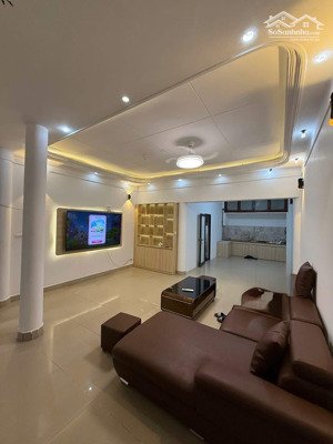 #cầugiấy sót nhà 80m2 rộng 5m - lô góc 3 thoáng - mặt ngõ - 20m ra phố trung kính