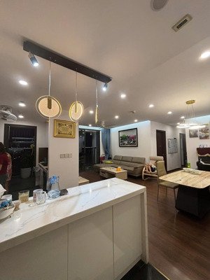 bán gấp căn hộ dreamland bonanza - 23 duy tân