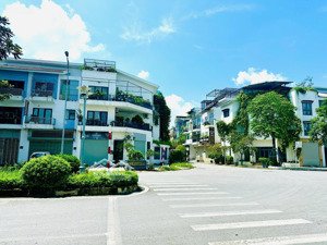 biệt thự lô góc foresa xuân phương 140m x 4 tầng - mặt tiền 20m - giá 29.8 tỷ