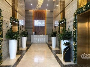 bán căn góc hoa hậu 3pn aqua central 44 yên phụ 140m2 view sông hồng, full nội thất cao cấp