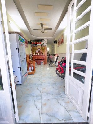 bán nhà chính chủ hẻm xe hơi bùi minh trực quận 8, 60m2, 4 tầng, 4pn, không quy hoạch