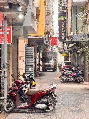 siêu phẩm trần quốc hoà, 17,4tỷ, 46,9m2, phân lô, ô tô tránh kinh doanh, cách 1 nhà ra phố.