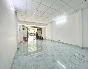 cho thuê nhà nguyên căn - nhà trống - 2pn - 2wc ở "đại học văn hiến"